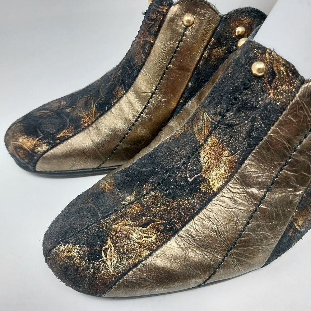 HELLE COMFORT CLOGS. SIZE 9.5. - Picture 3 of 16